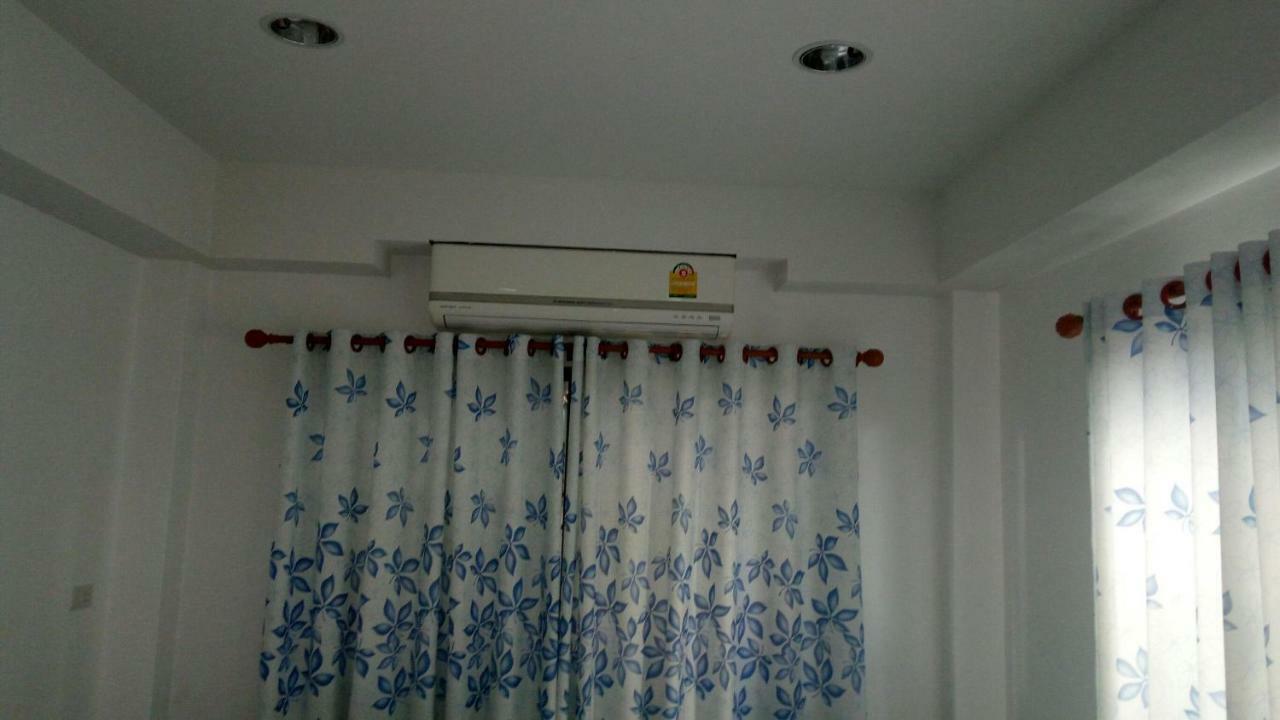 Room To Let Τσιάνγκ Μάι Εξωτερικό φωτογραφία